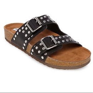 Bond-Steve Madden sandal
